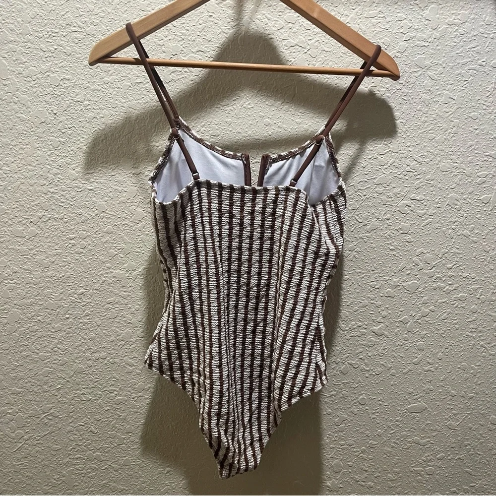 One piece brown and white swimsuit✨ - Picture 2 of 3